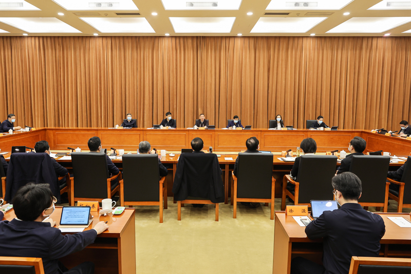 省人大常委会召开党组扩大会议暨第五次主任会议