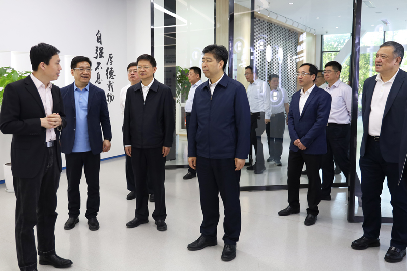 曲福田赴南通苏州开展省委加强和改进人大工作意见落实情况专项督查