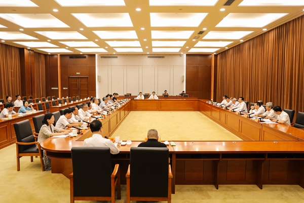 ���ĕF�����ٿ������˴�ί�Ḻ��ͬ־��̸��