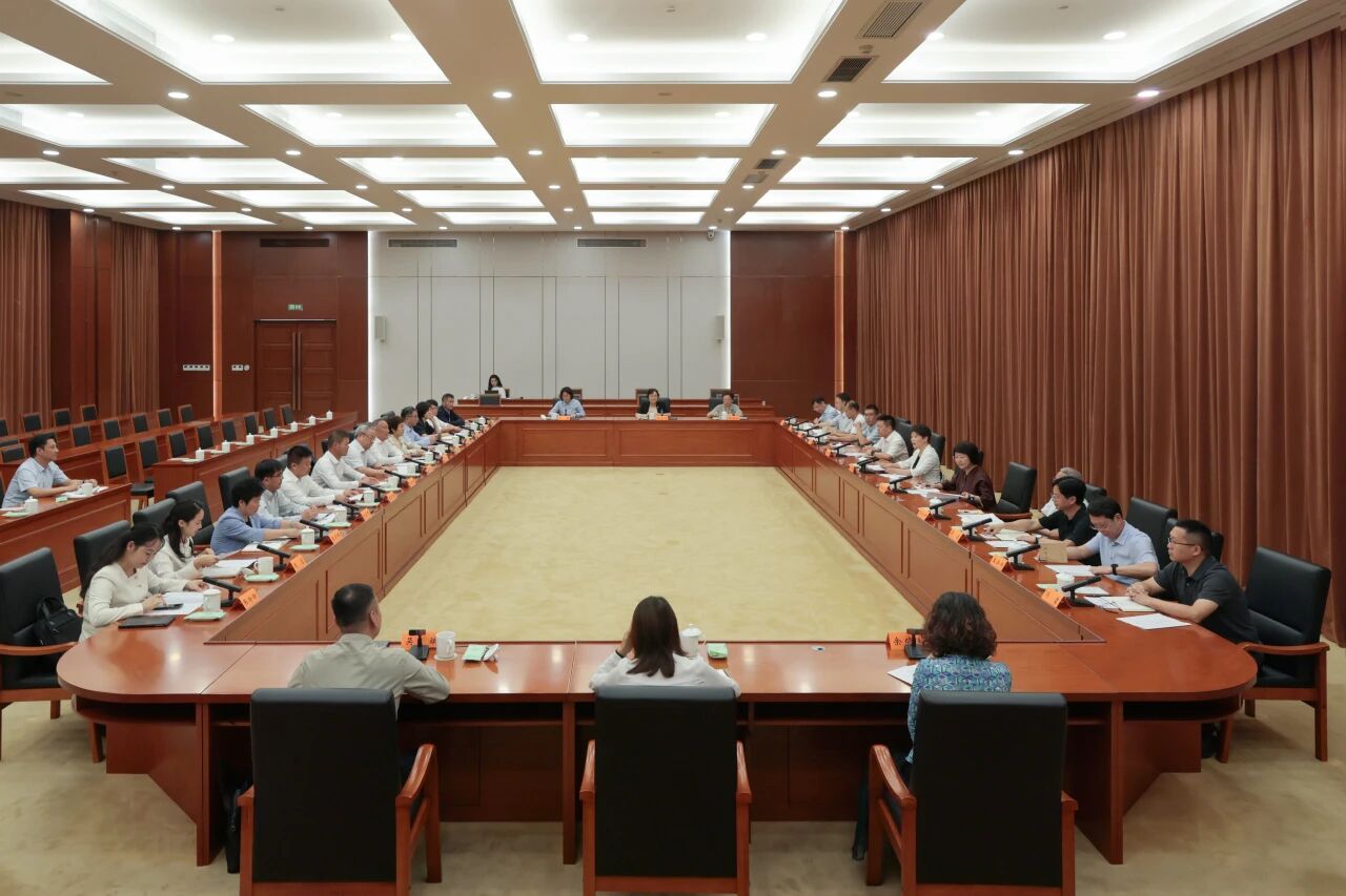 ��ϯ������̸�᣺�����֪�Ƽ����ƶ���ְ��Ч