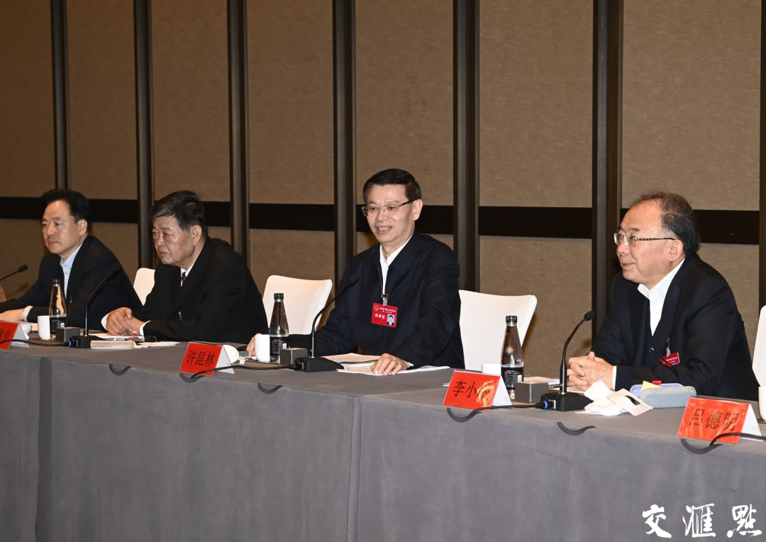 �����ֲμӳ��ݴ���������ʱǿ��  ê����Ҫ��������ƶ���������չ  Ϊ������ǰ��ʾ�������������������