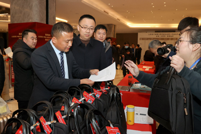 �����ű���