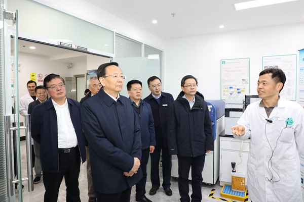 夏心旻赴省生态环境厅走访调研