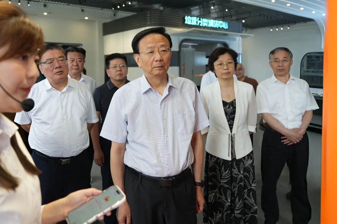 夏心旻带队赴常州泰州开展立法监督工作调研