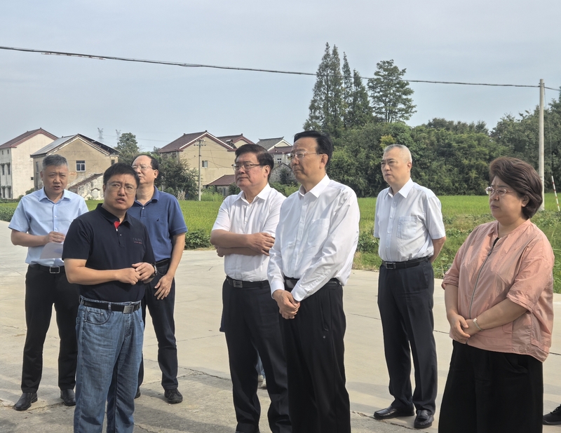 夏心旻开展耕地保护和质量提升立法调研
