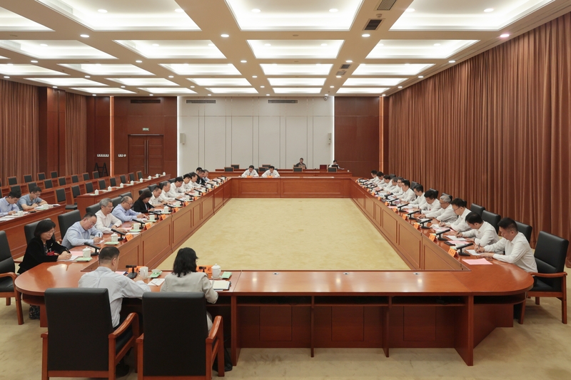 张爱军主持召开市县人大常委会负责同志座谈会