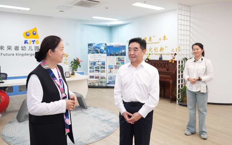 张爱军赴泰州开展推进普惠托育服务工作专项监督调研
