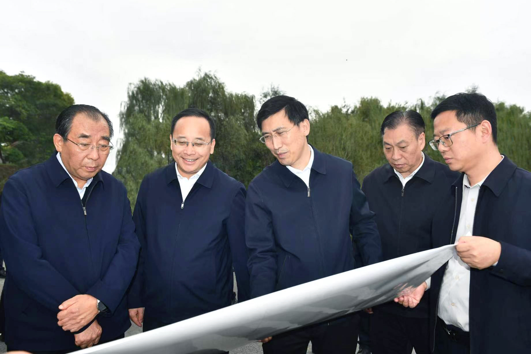 全国人大宪法法律委、常委会法工委调研组在江苏开展水法修订草案立法调研